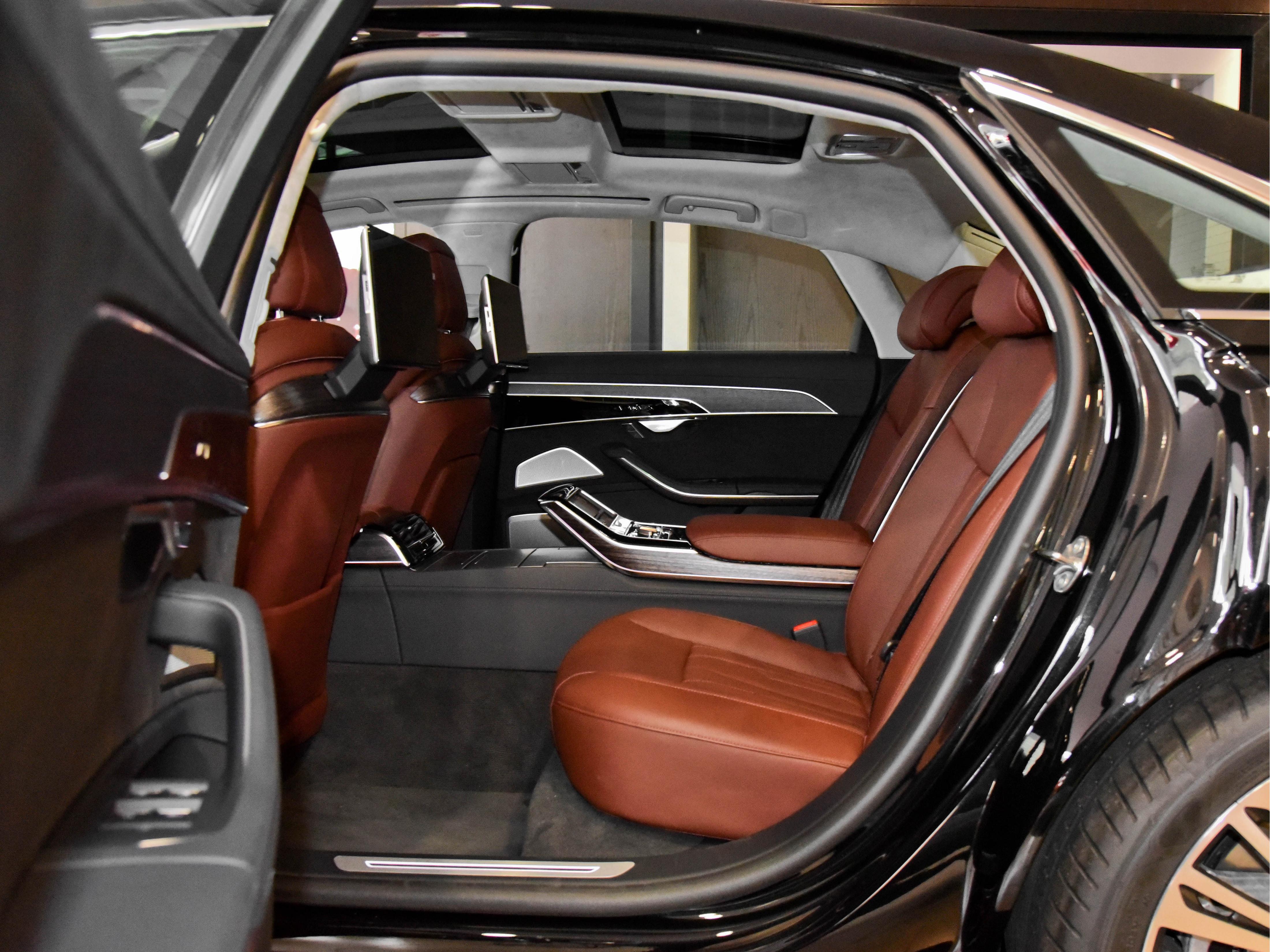 2019款顶级豪华四座奥迪a8,最经典一款奥迪a8