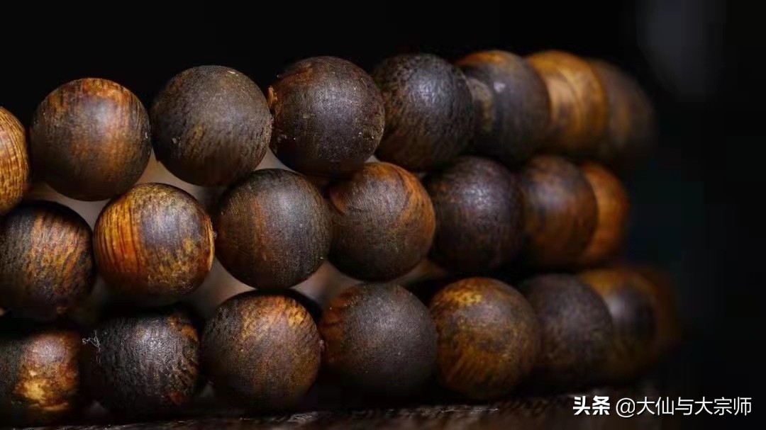 奇楠108颗手串值得珍藏吗,真正的奇楠手串价格