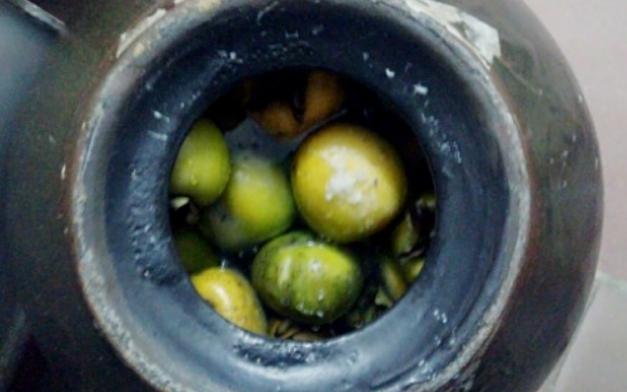 脆柿子催熟最简单的方法,柿子怎么催熟成硬柿子的方法