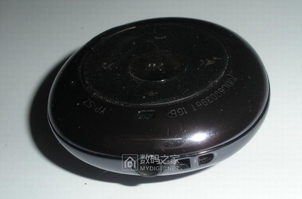 拆修三星音乐魔法石MP3*放播**器YP-S2附数据充电线制作方法