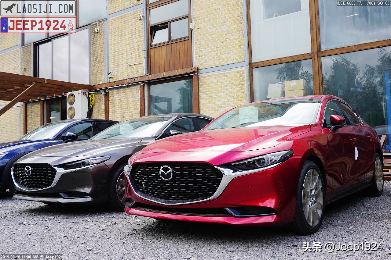 欧洲4S店实拍系列之Mazda,1---马3，我眼里最帅的两厢车