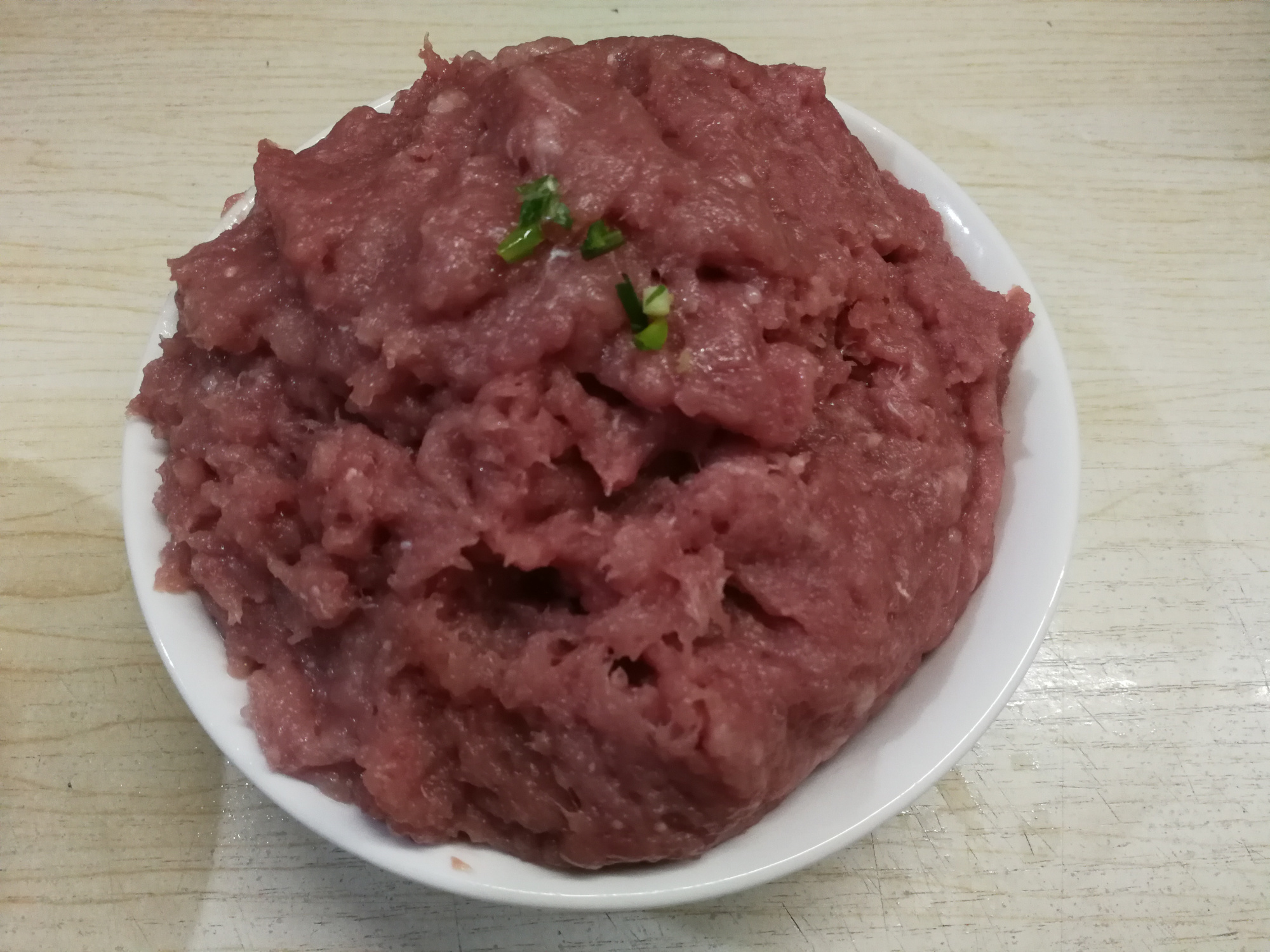 调小馄饨馅，猪肉直接剁碎大错特错，少1步肉馅嚼不烂，更不好吃