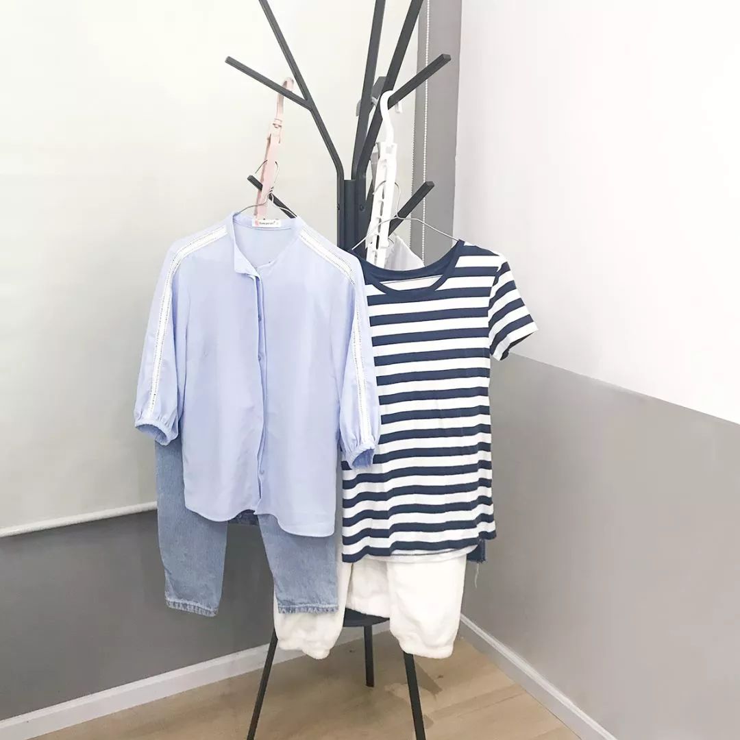 魔术衣架1个顶8个可重复使用,多功能魔术衣架轻松收纳家庭必备