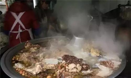 疫情过后一起去吃遍美食,疫情中的美食攻略