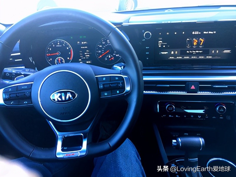 起亚轿车k5,2021款起亚k5舒适型