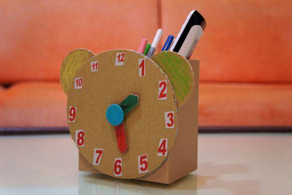 如何用废大纸箱给孩子做玩具,变废为宝做儿童玩具