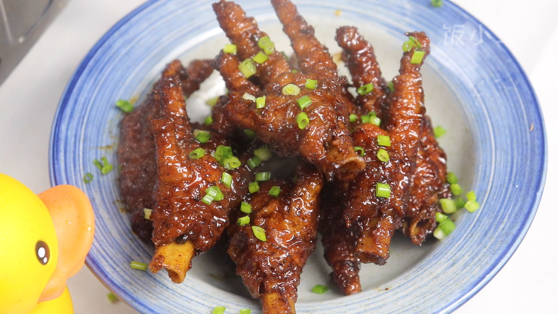 老师傅教你泡椒鸡爪,正宗老太婆鸡爪做法