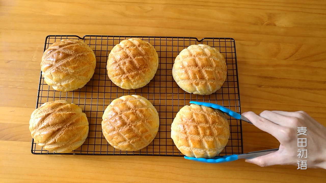 好吃到爆菠萝包轻松在家做酥皮,超好食菠萝包做法