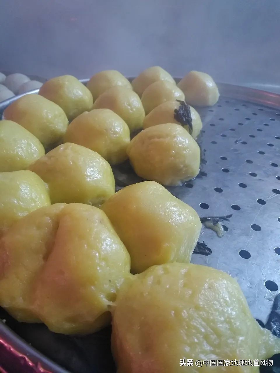 一个粘豆包，粘住了整个东三省