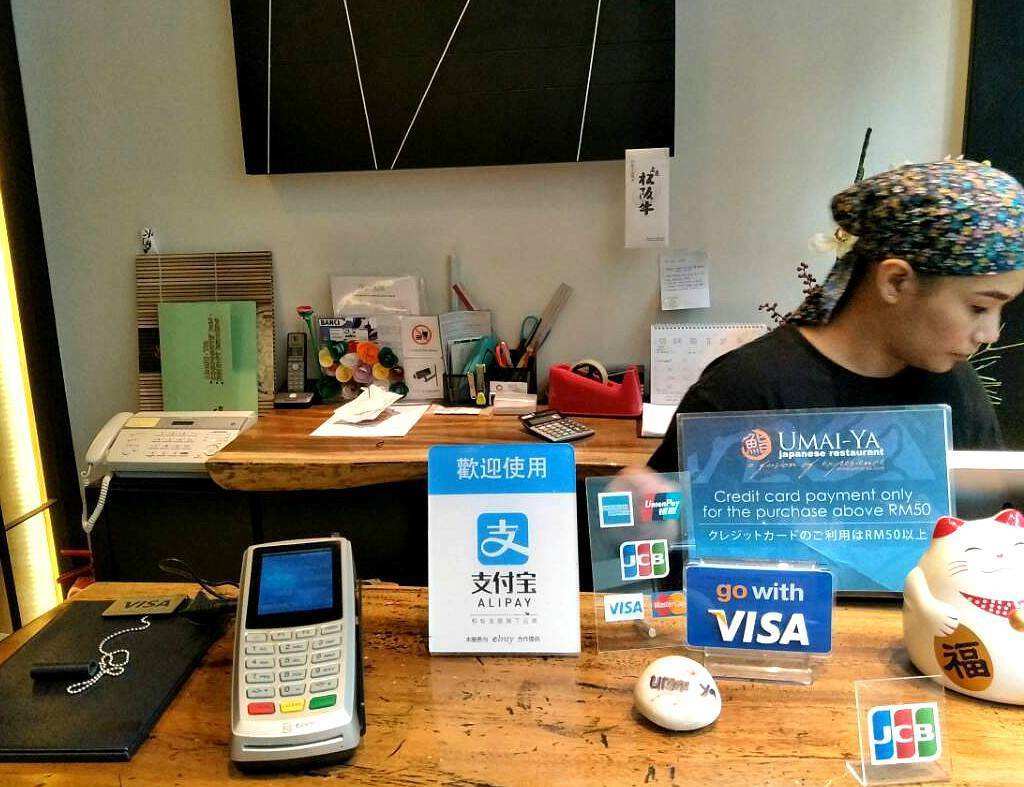 蚂蚁花呗和支付宝花呗是一家的吗,蚂蚁花呗跟支付宝花呗有什么区别