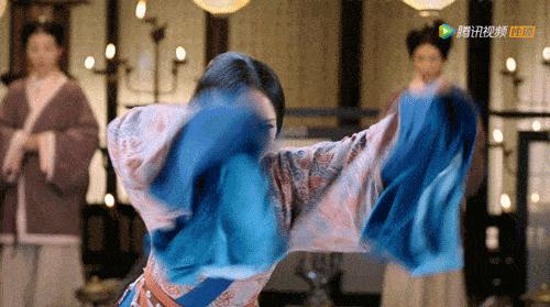 热巴古装舞蹈刘诗诗,热巴刘诗诗红毯展民族风韵