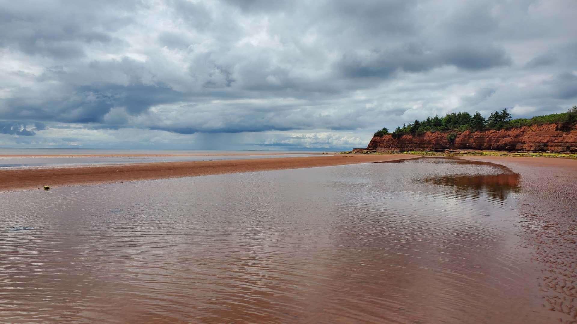爱德华王子岛旅游,爱德华王子岛避暑之旅