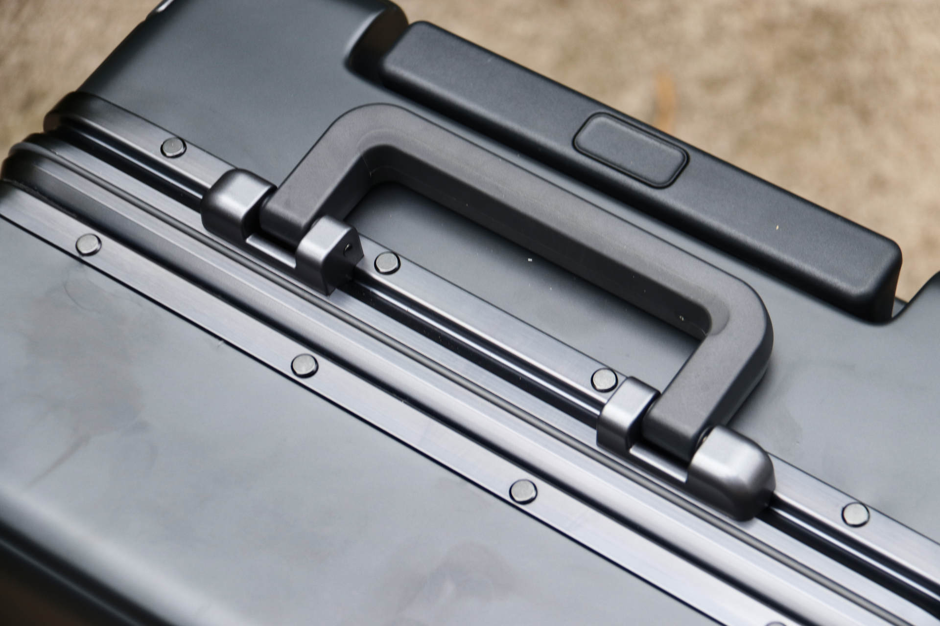 地平线8号level8双肩包测评299,地平线8号level820英寸行李箱价格