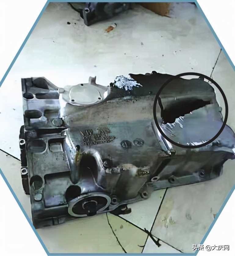 井盖戳破汽车底盘怎么理赔,车在地库被井盖刮碰物业赔偿多少