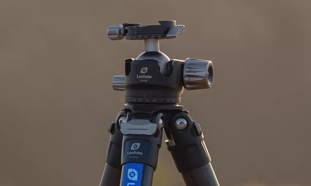 哪一款三脚架实用,如何选择合适的三脚架