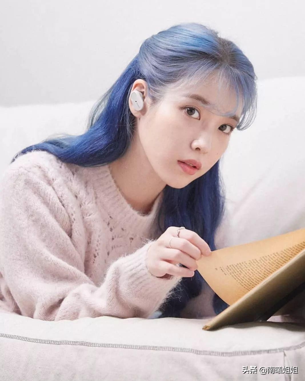 黑茶棕和黑茶灰哪种发色更显白,显白发色这才是真正的黑茶色