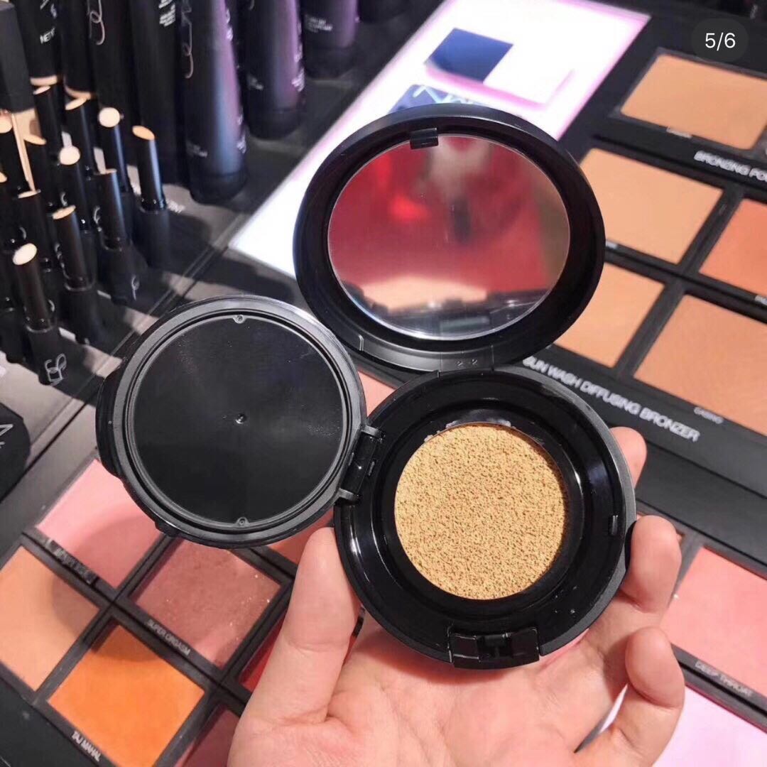 迪奥气垫和香奈儿气垫哪个最好用,迪奥香奈儿阿玛尼粉底液哪个好