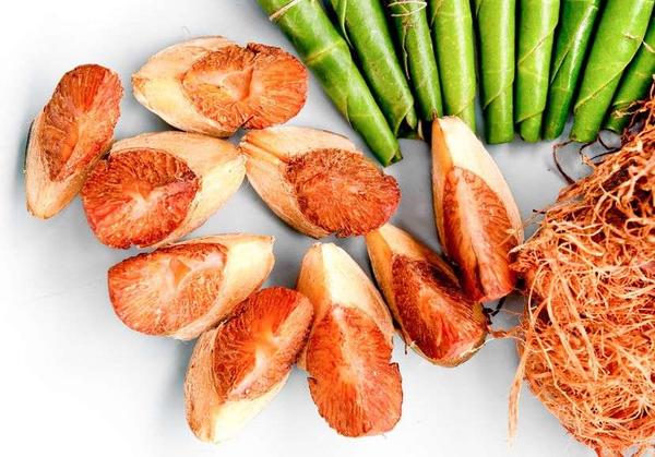 嚼槟榔10年口腔出现白斑怎么办,嚼槟榔为啥口腔变小了还能恢复吗