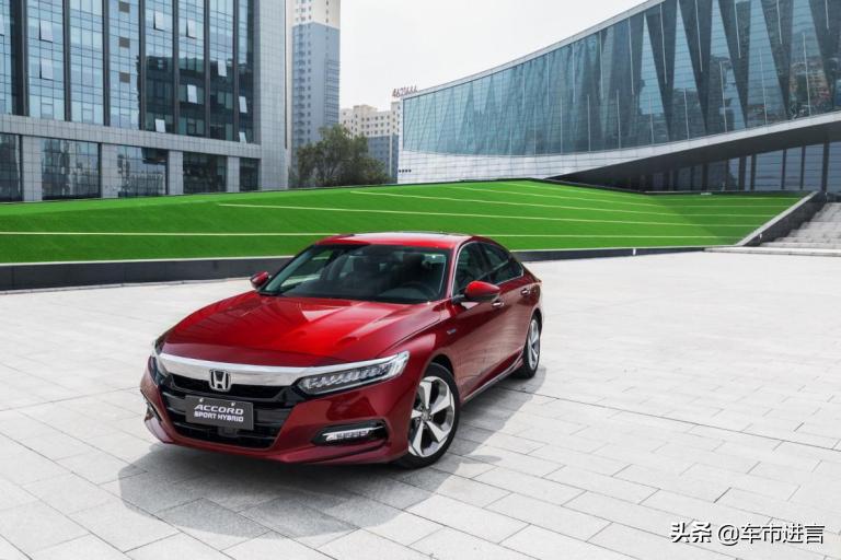 高品质给年轻人最优解，看雅阁锐·混动如何成为中高级混动第一车