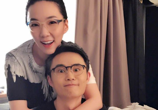 嫂子是内娱锤神,专治各种“单纯大男孩”,这次又轮到他了