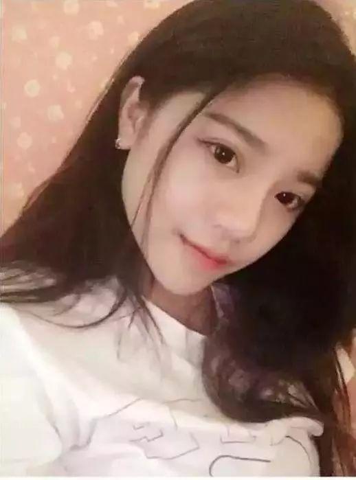 身材配不上脸,脸配不上身材是什么体验