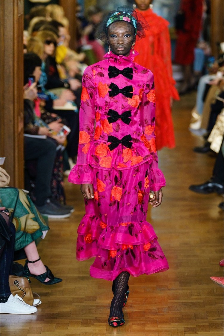 蝴蝶结的情结,每个女生都会有蝴蝶结情怀