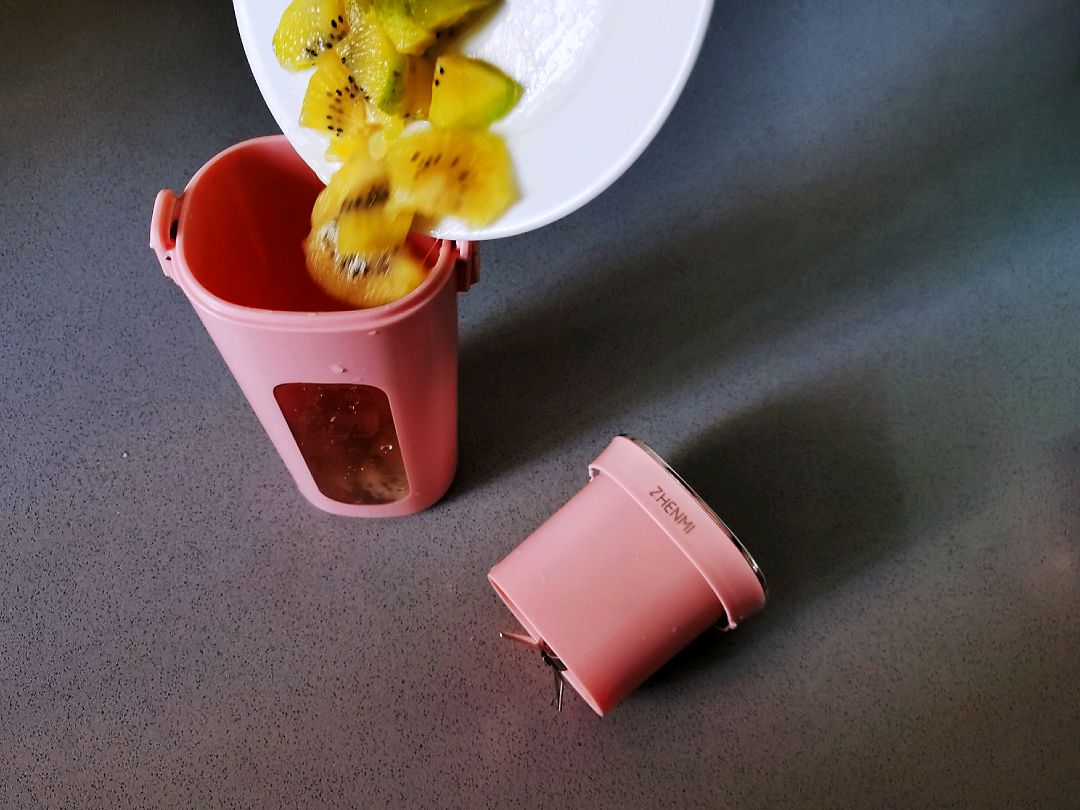 芒果猕猴桃奶昔,芒果猕猴桃燕麦奶昔