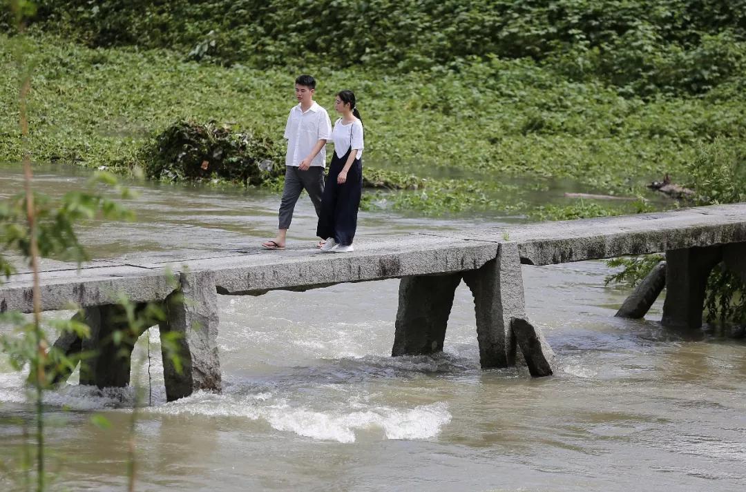 雅漾出自哪里,雅漾在法国哪里