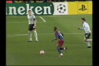 罗纳尔迪尼奥观赏性,罗纳尔迪尼奥技能秀好看吗