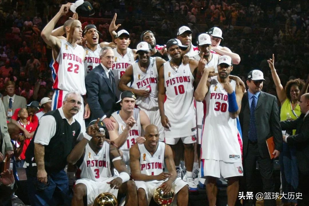 总决赛一共有几场比赛,总决赛输第一场有多大概率夺冠