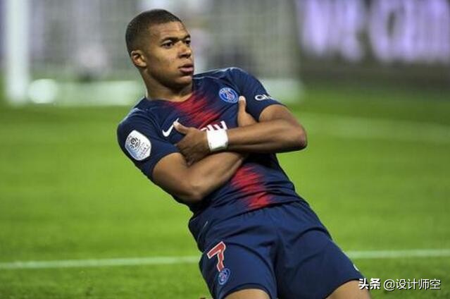 按照足球交易指数高低从欧冠16强中选出的最佳11人，画面很美