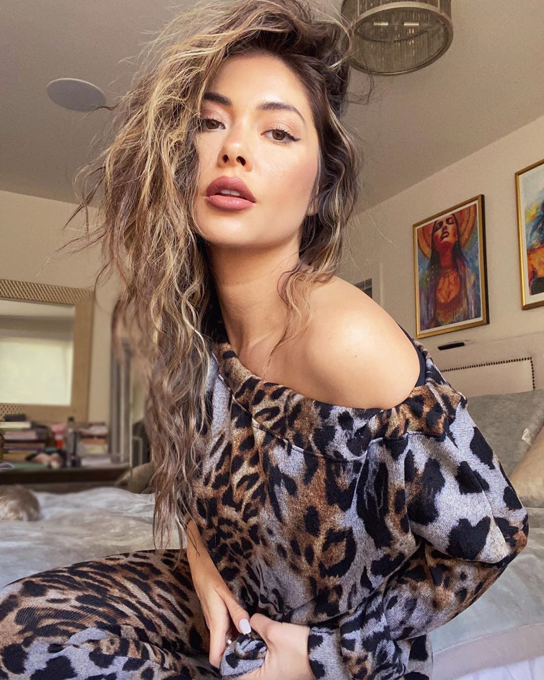 举牌女郎能挣多少,商业比赛举牌女郎多少收入