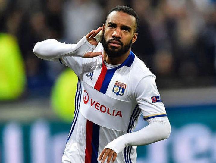 厄齐尔会造成什么损失,厄齐尔付出了什么代价