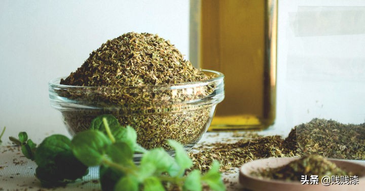 西餐常用的香料百里香是什么味道,西餐中经常用到的香草如何搭配