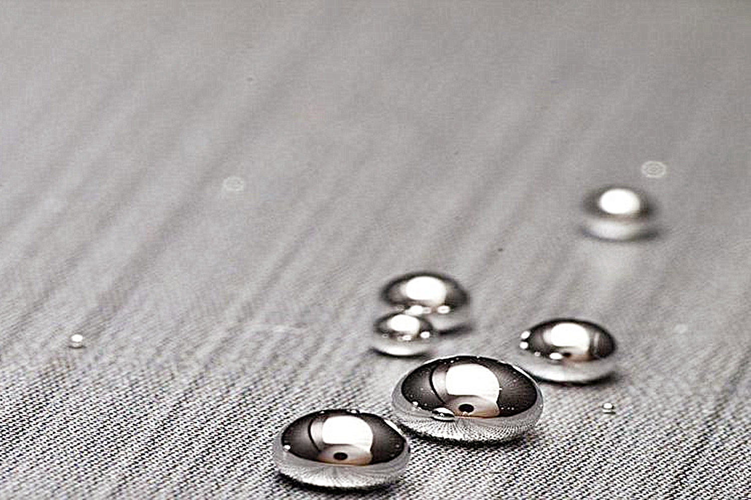 小儿误食温度计水银中毒症状,水银温度计破了小孩中毒的表现