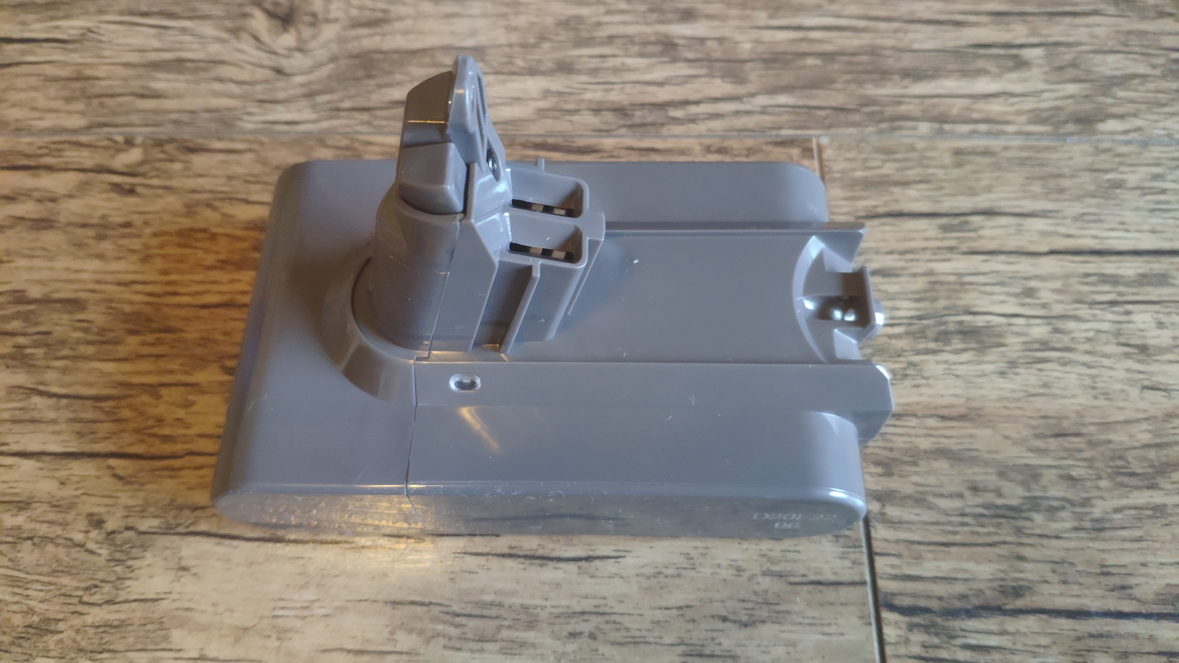 戴森吸尘器v6只能用30秒,戴森吸尘器v6电池不耐用