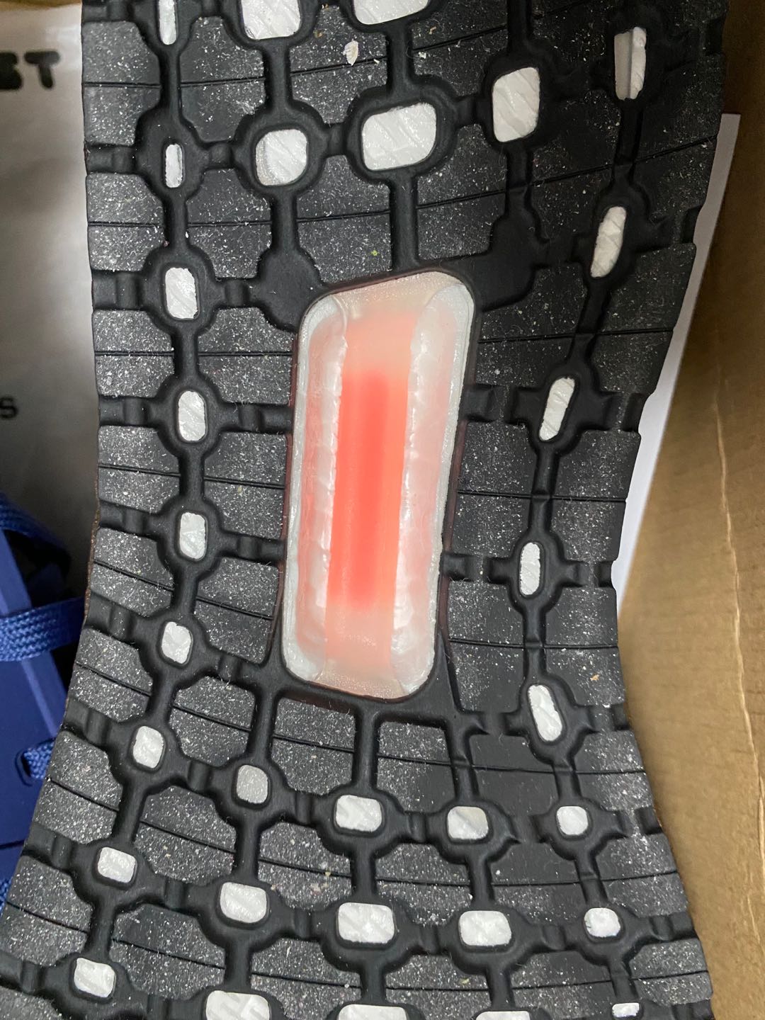 阿迪达斯ultraboost20,阿迪达斯boost20测评