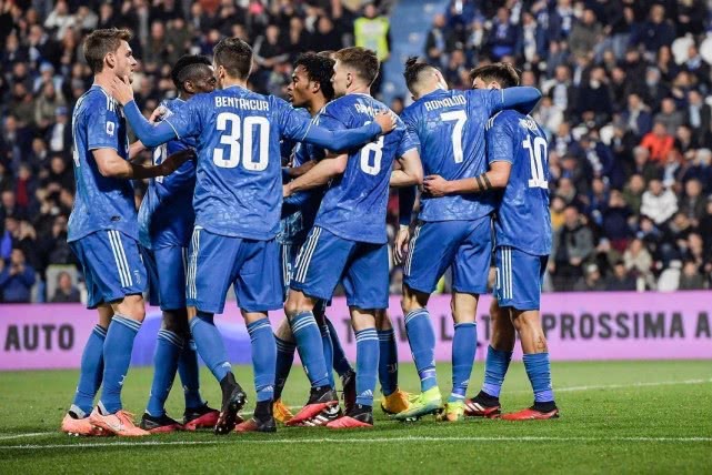 你为什么喜欢足球作文,你为什么喜欢足球解说