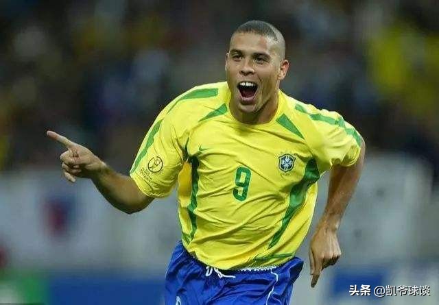 足球史上最伟大的十位7号,你心目中的足坛最强9号