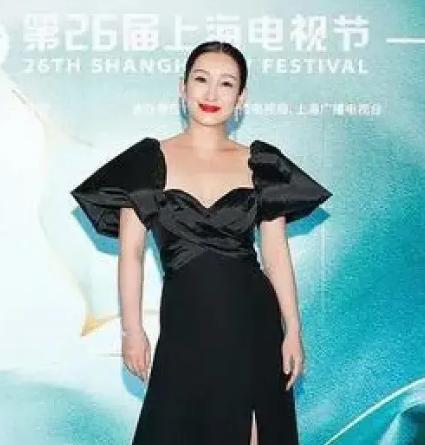 吴彦祖发际线前后对比,吴彦祖闫妮