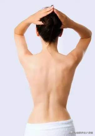 你的“背”泄露你的“病”