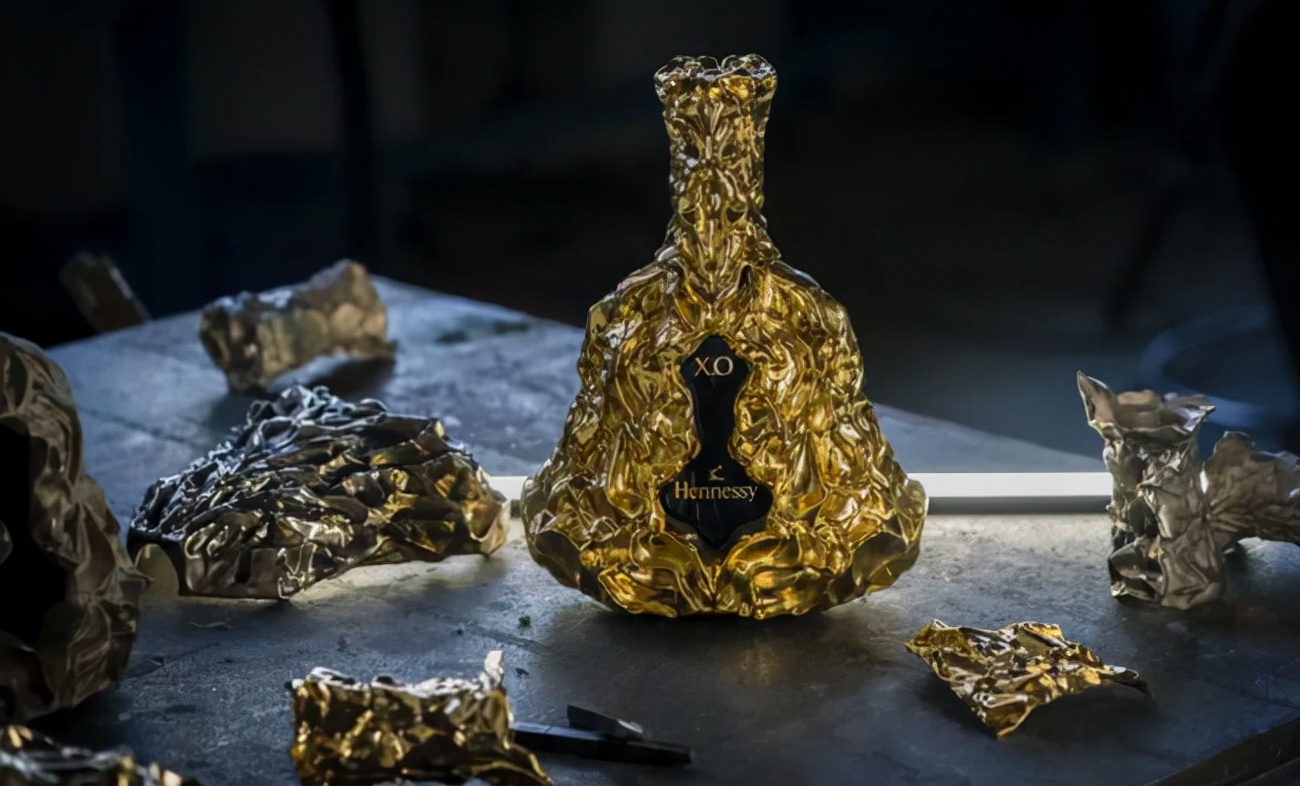 完爆特斯拉龙舌兰,轩尼诗盖里联名款干邑每瓶15万欧