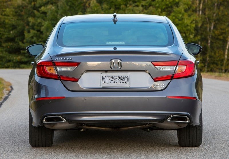 inspire跟雅阁比哪个更保值,inspire为什么卖不过雅阁