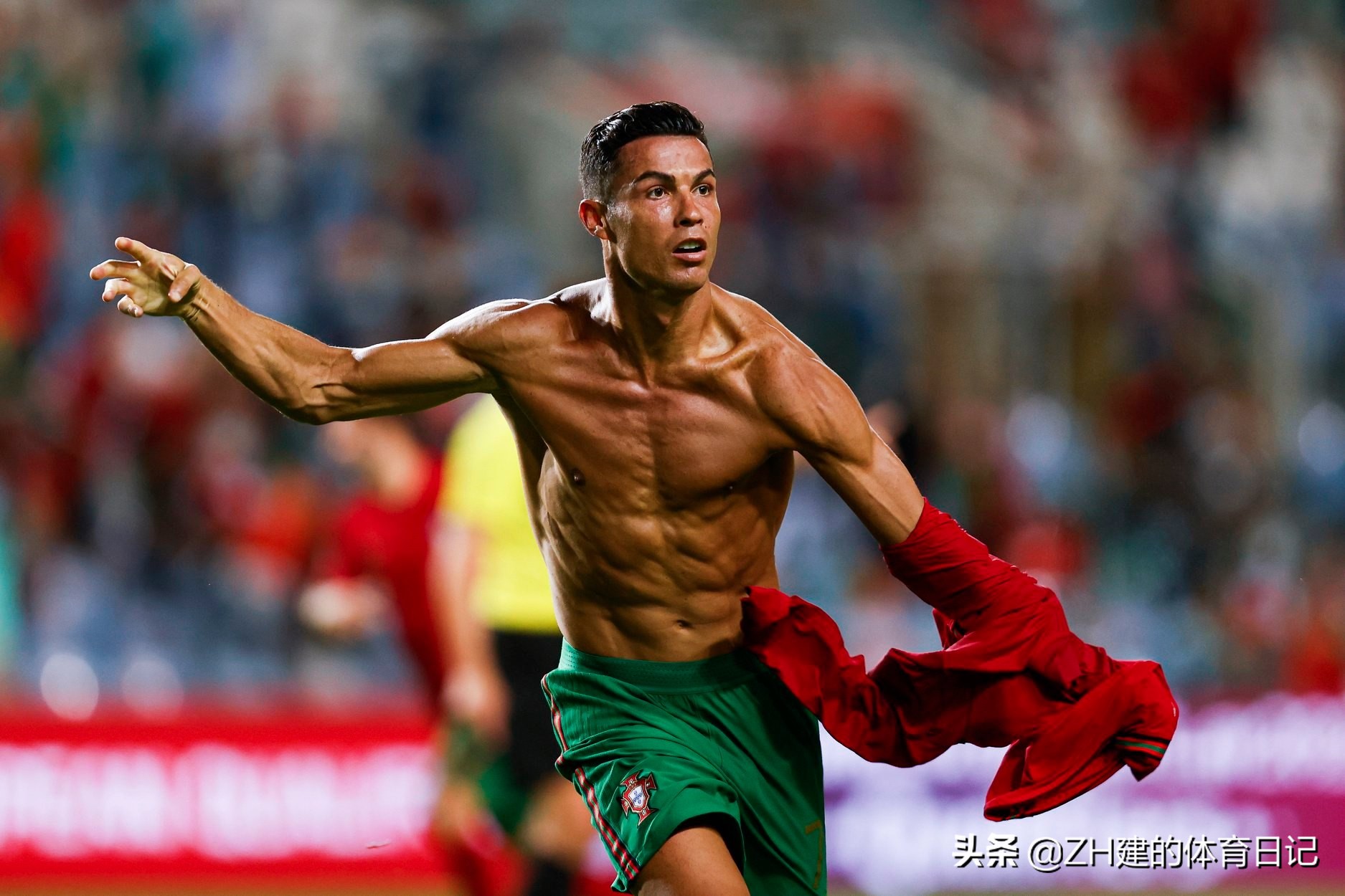 c罗失点葡萄牙2:1逆转爱尔兰,葡萄牙3:3西班牙c罗帽子戏法