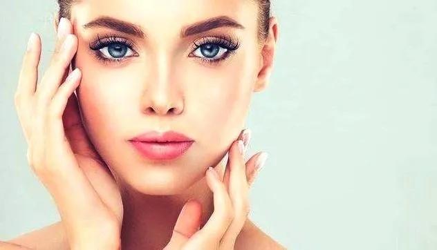 面部皮肤老是发红怎么回事,脸一直发红发热怎么办