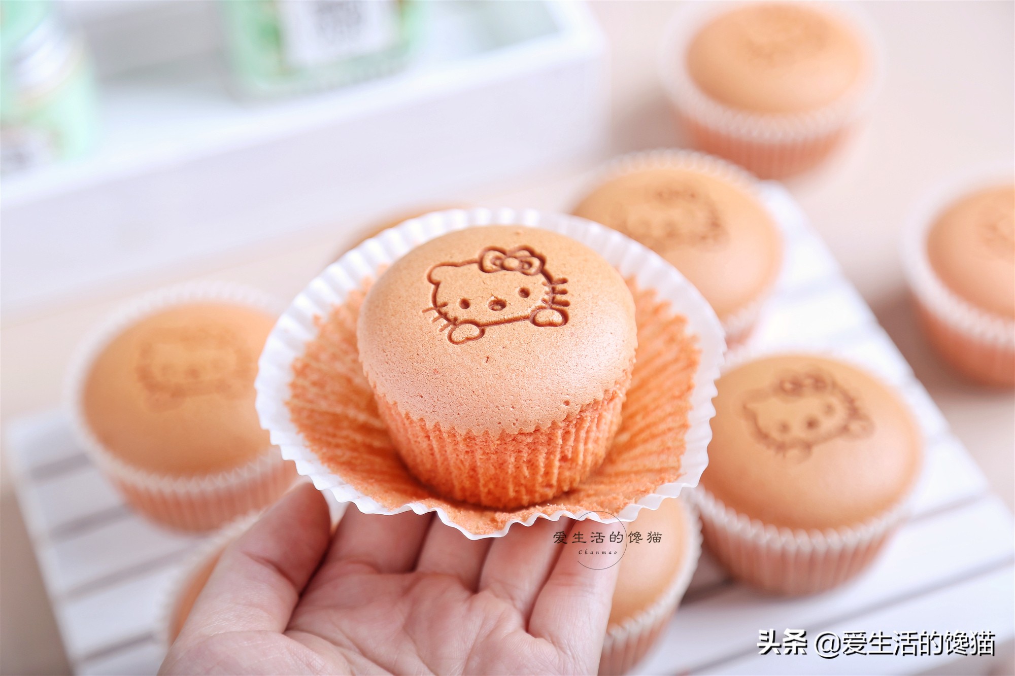 蜂蜜蛋糕完全不腻,蜂蜜纸杯蛋糕怎么做不回缩