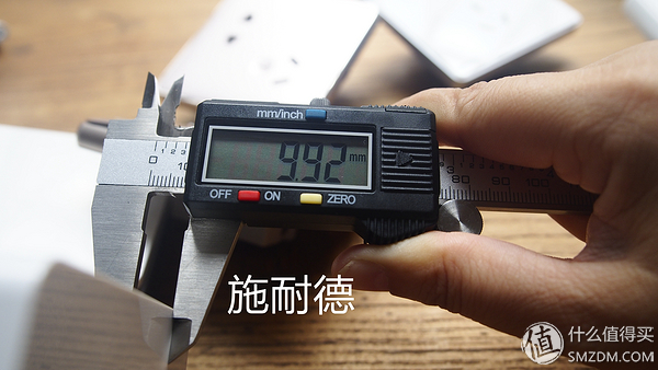 无边框开关插座,无边框开关插座拆解