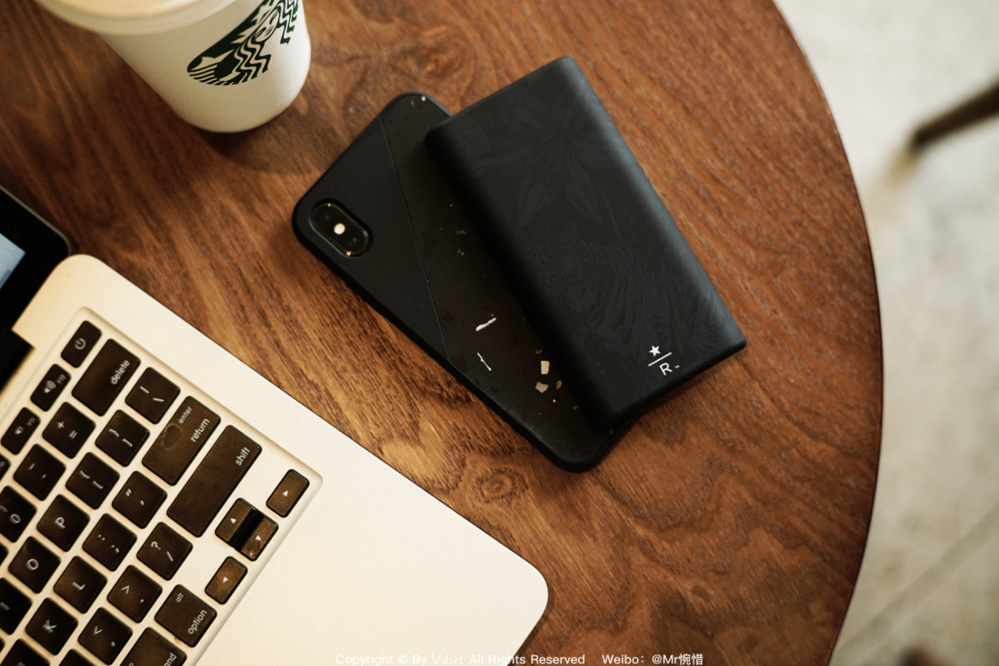 共享充电宝行业巨头美团登场,充电宝两大巨头