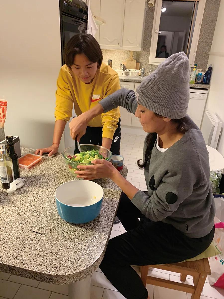 中国女足王霜采访记录,采访女足王霜视频完整版