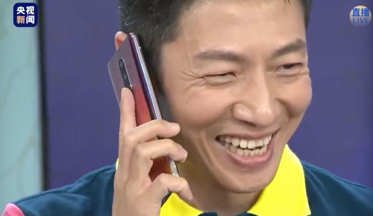 央视晚会撒贝宁康辉尼格买提,康辉撒贝宁胡广权尼格买提